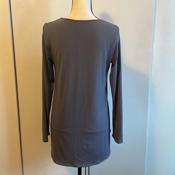 [Franne Golde] Christina Long Sleeve V Neck Jersey Tunic Top - Picture 2 of 5